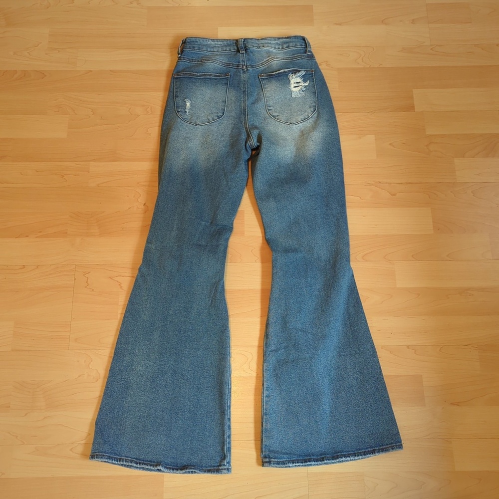 High Rise Flared Bootcut Distressed Jeans - Picture 5 of 11